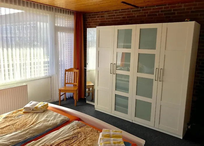 Haus Ruegen Auf 博尔库姆